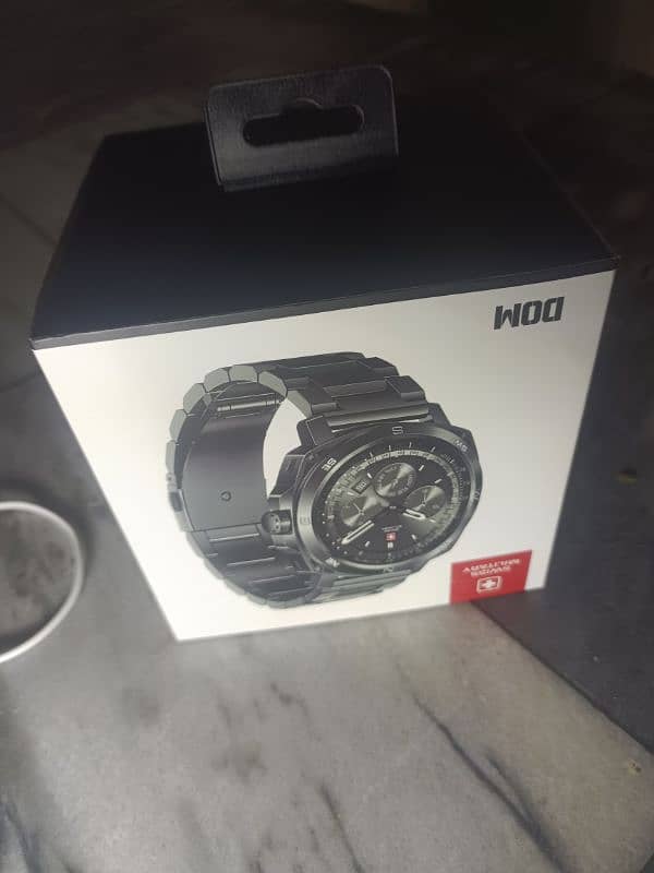 Swiss Military Dom 4 Smartwatch - 1.43" AMOLED, 4