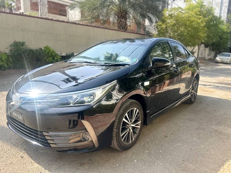 Toyota Corolla Altis 2019 1