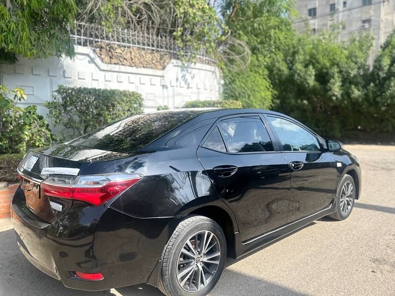 Toyota Corolla Altis 2019 6