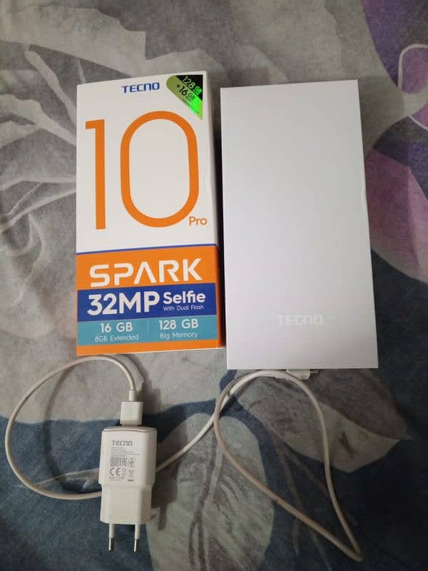 Tecno Spark 10 pro 3