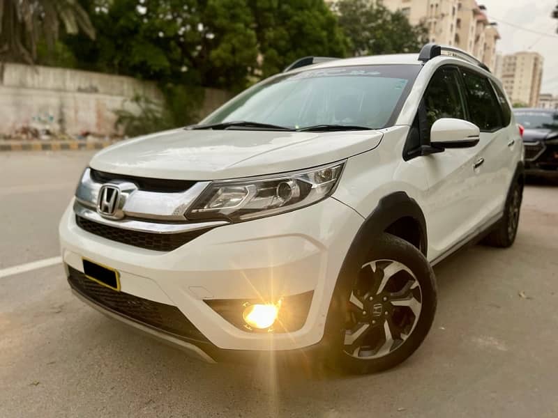 Honda BR-V 2017 Ivtec S Pristine Condition! 0