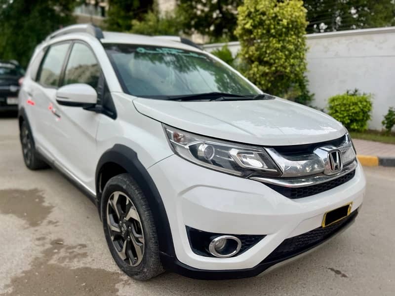 Honda BR-V 2017 Ivtec S Pristine Condition! 7