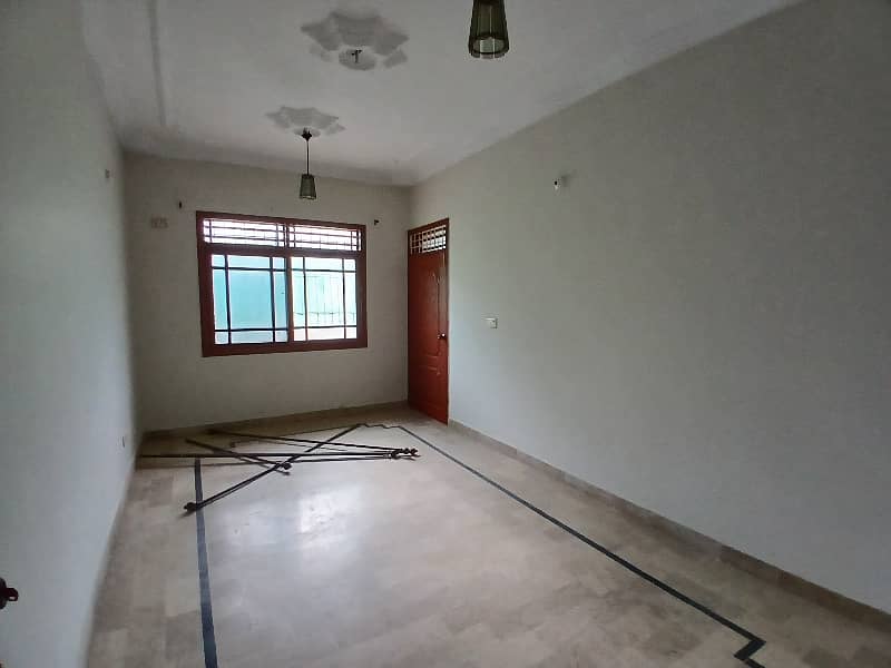 240 SQUARE YARDS 3 BED DD FIRST FLOOR FOR RENT IN JAUHAR 7