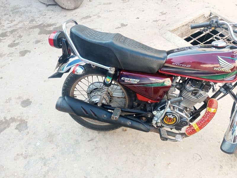 urgent sale Honda 125 2014 koi kam nahi hone wala 2