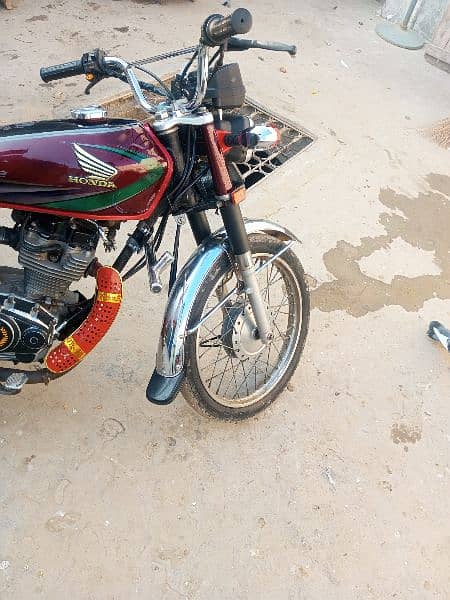 urgent sale Honda 125 2014 koi kam nahi hone wala 4