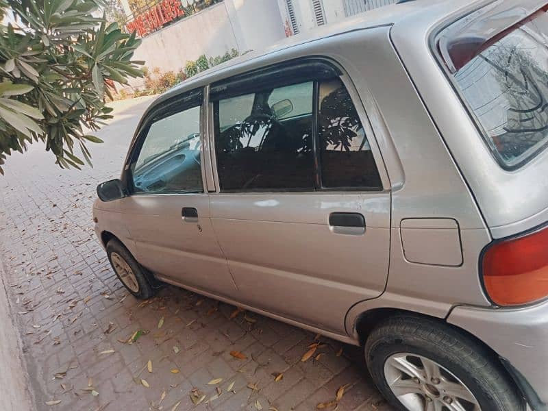 Daihatsu Cuore 2005 3