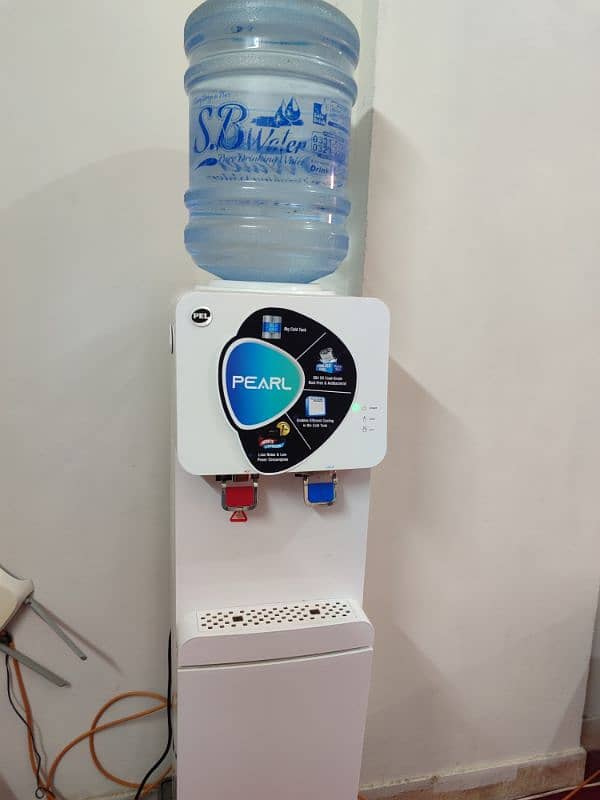 PEL Water Dispenser 1