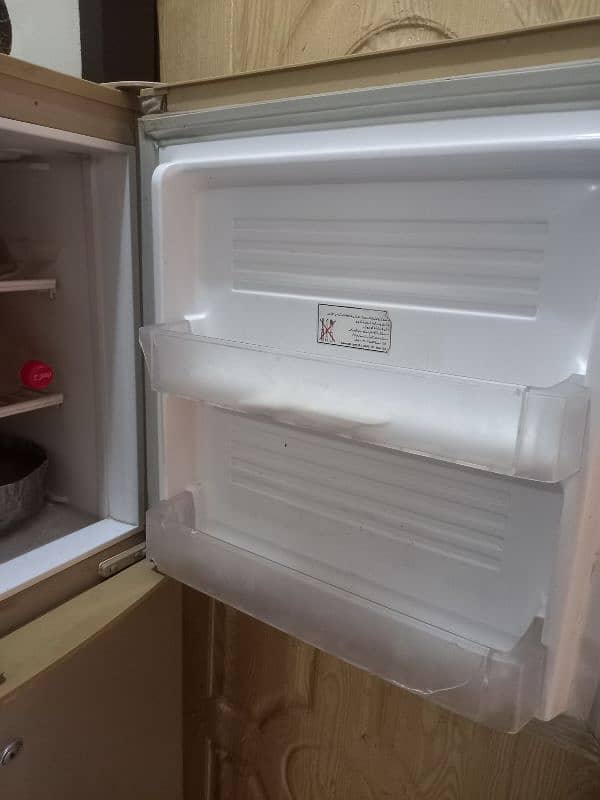 Refrigerator 3