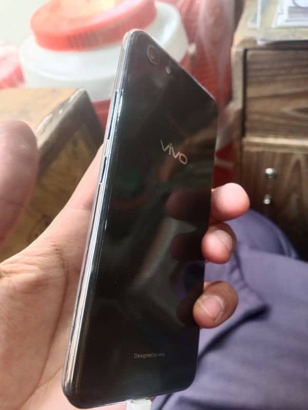 vivo y83 Ram6 Rom 128 6