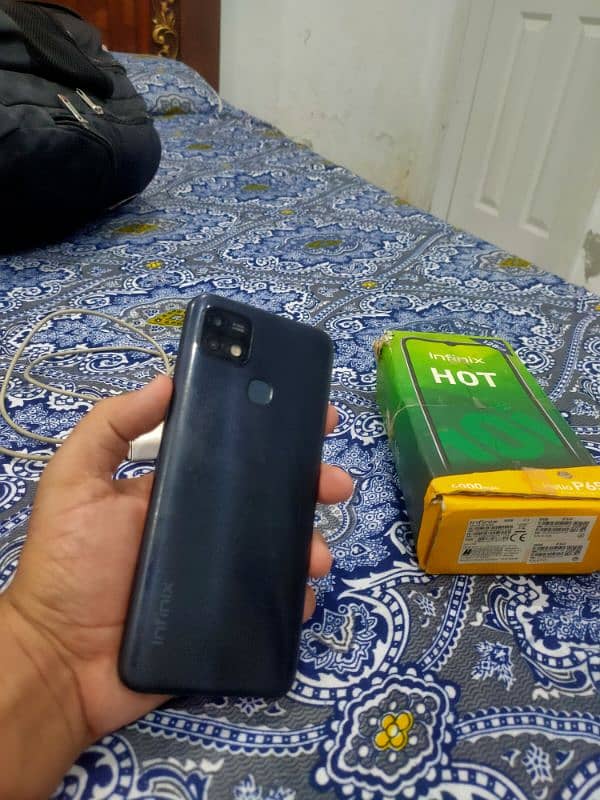 Infinix Hot 10i 4/128 5