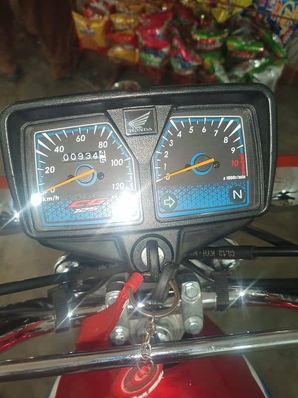 Honda 125 for urgent sale new condition 5