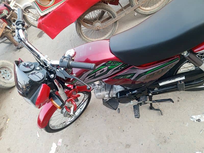 honda 70 dream brand new for sall 9