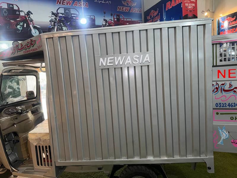 New Asia container Rikshaw just like loader 5