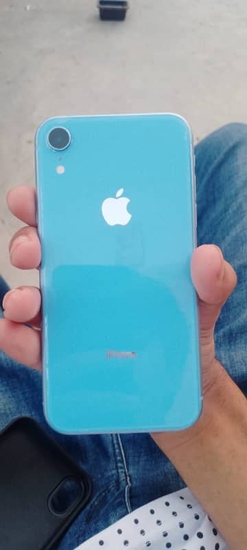 iPhone XR 9/10 all ok condition shown in pictures exchange possible 0