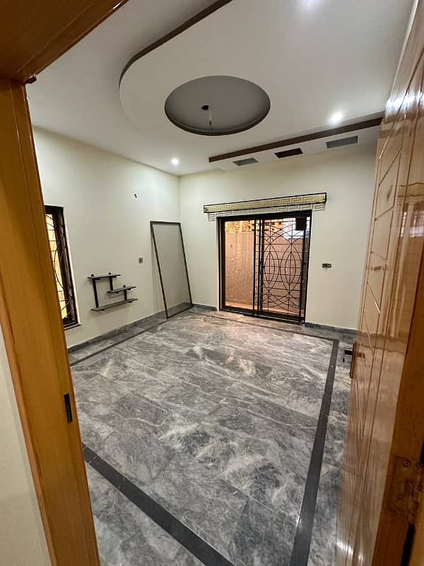 5 Marla Brand New Single Storey Corner House For Sale in Diamond Block Park View City Lahore 8