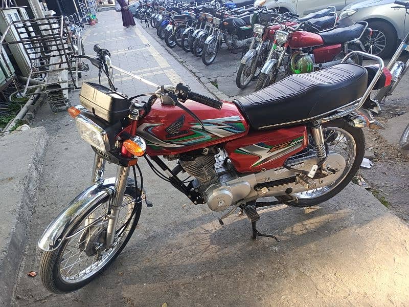 HONDA 125 BIKE FOR SALE 1