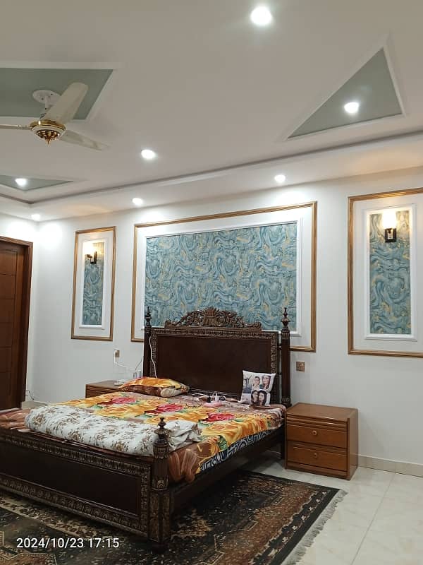 1 KANAL MODERN HOUSE FOR SALE IN NESPAK PH 3, NEAR DEFENCE ROAD. 32