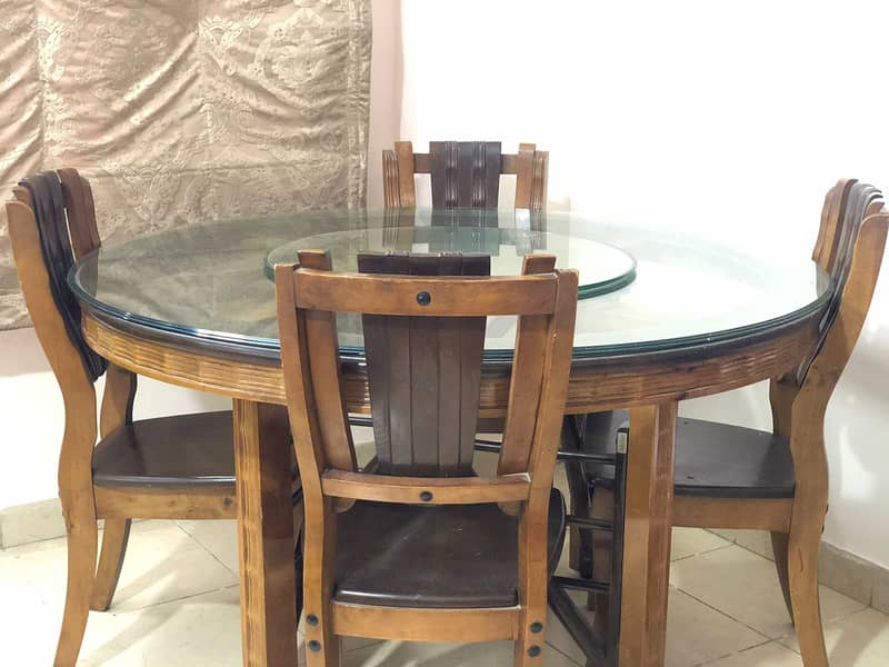 Imported Dinning table with 04 chairs 4