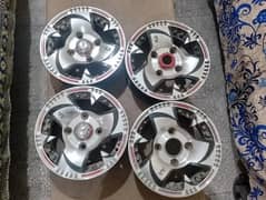 Mehran/Suzuki Carry/Bolan Tyre Rims.