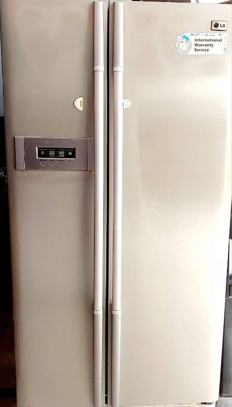 LG double door fridge made in Korea 4