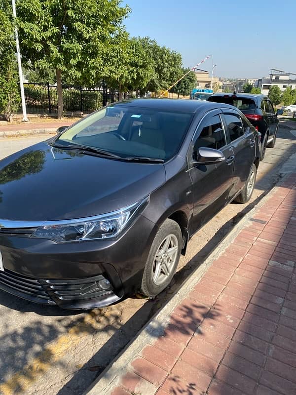 Toyota Corolla GLI 2019 automatic 9