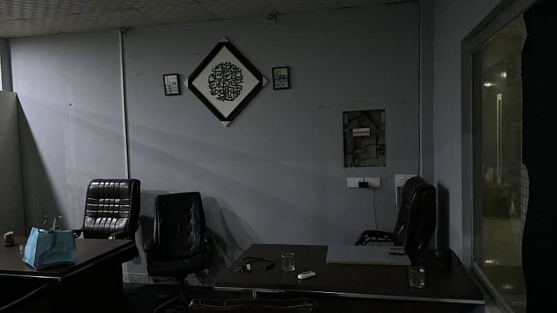 Office Available For Rent 1500 Square Foot Kohinoor 1 Plaza Faisalabad 4