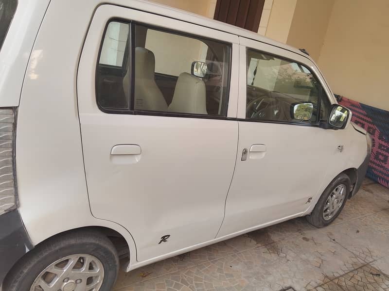 Suzuki Wagon R 2018 Edition 5