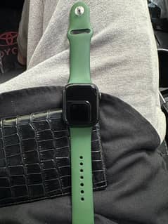 Apple watch series 7 green