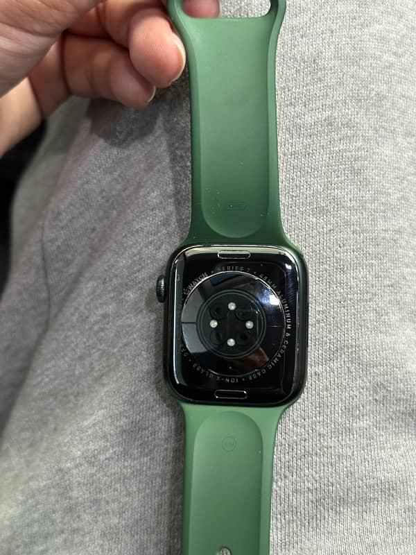 Apple watch series 7 green 3