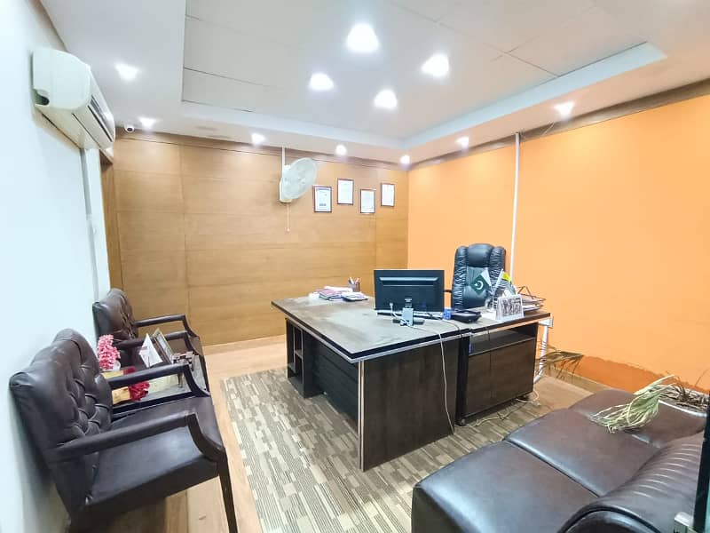 Office For Rent Beautiful Office 4rd Floor Available FOR Rent 1300 Sqft Area Main Susan Road Chenab Market Medina Town Faisalabad Vip Location 0