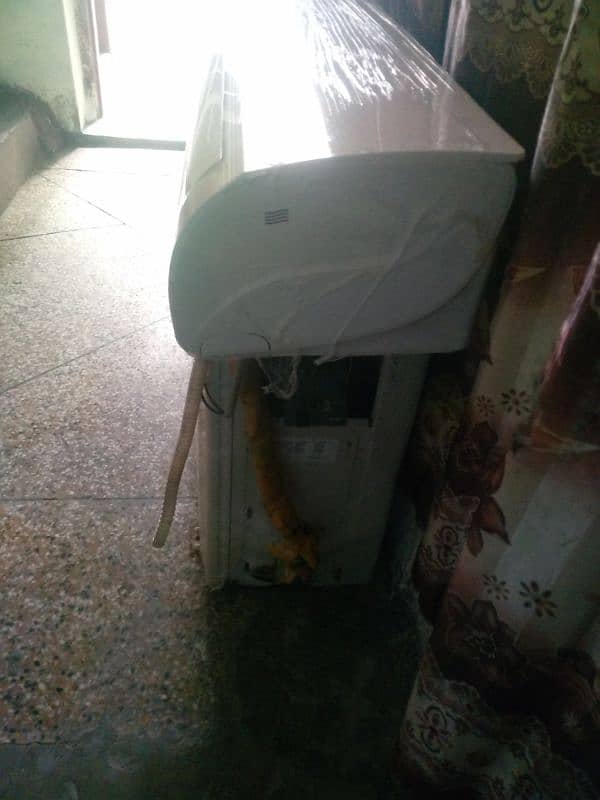 Haier 1.5ton inverter 1