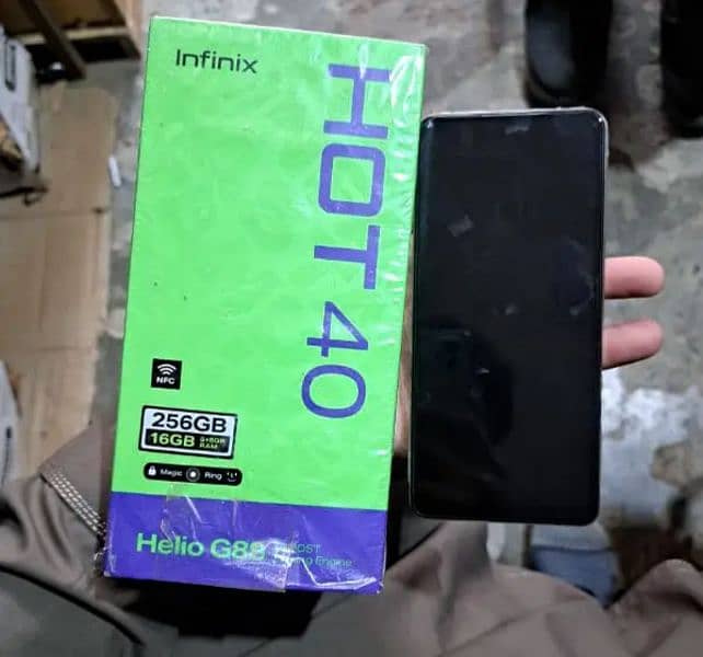 Infinix hot 40 8/256 condition 10/10 0