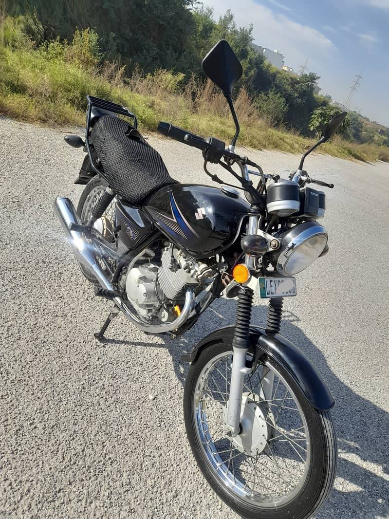 Suzuki GS 150 2018 0