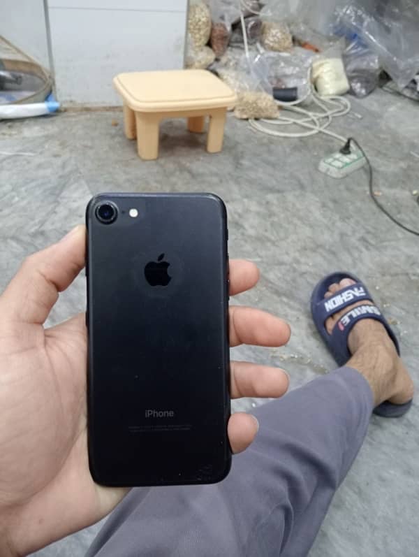 iPhone 7 black 32gb non pta 0304 6307511 2