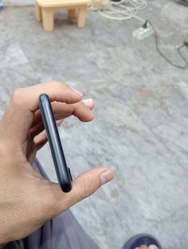 iPhone 7 black 32gb non pta 0304 6307511 6