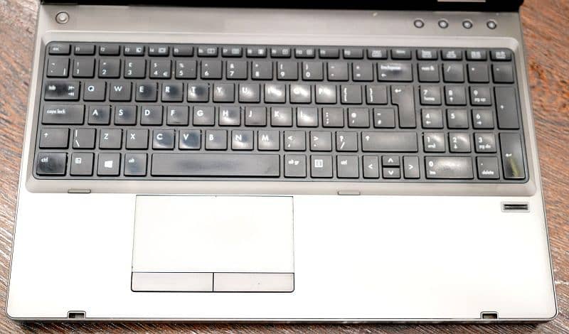 HP ProBook 6570B 8