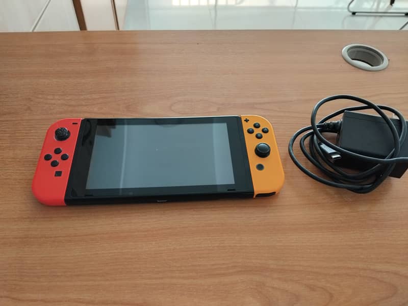 Nintendo Switch Consoles 10/10 condiation 0