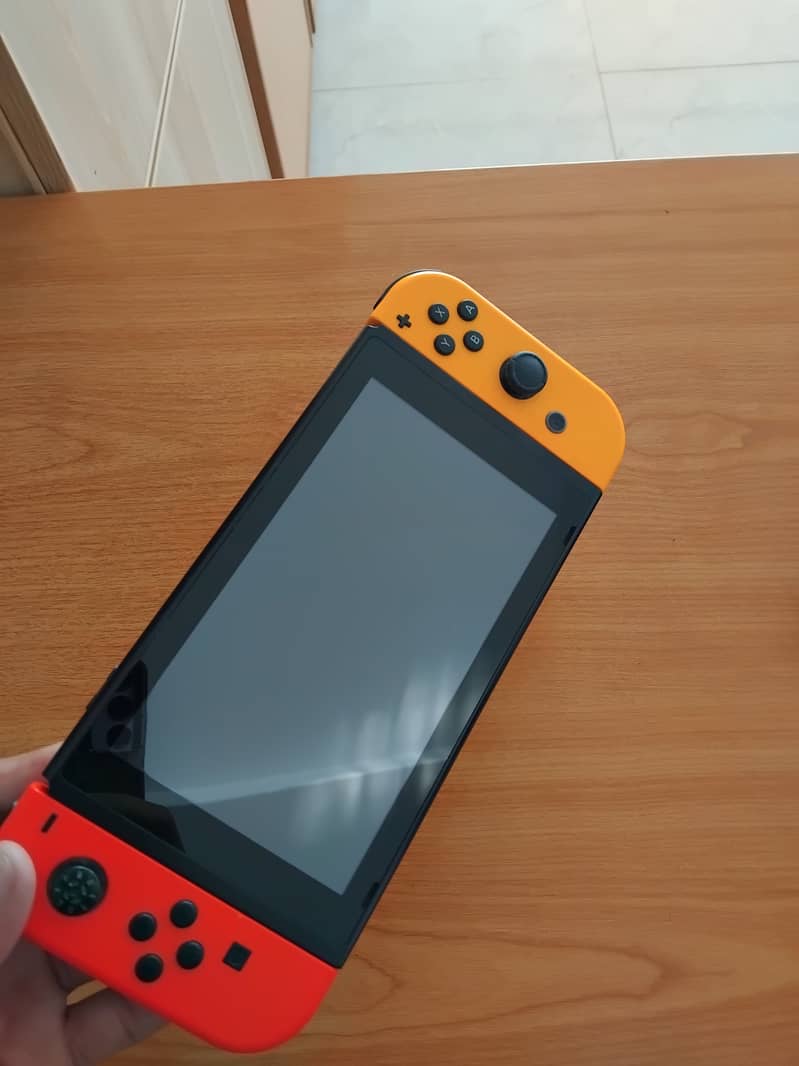 Nintendo Switch Consoles 10/10 condiation 2