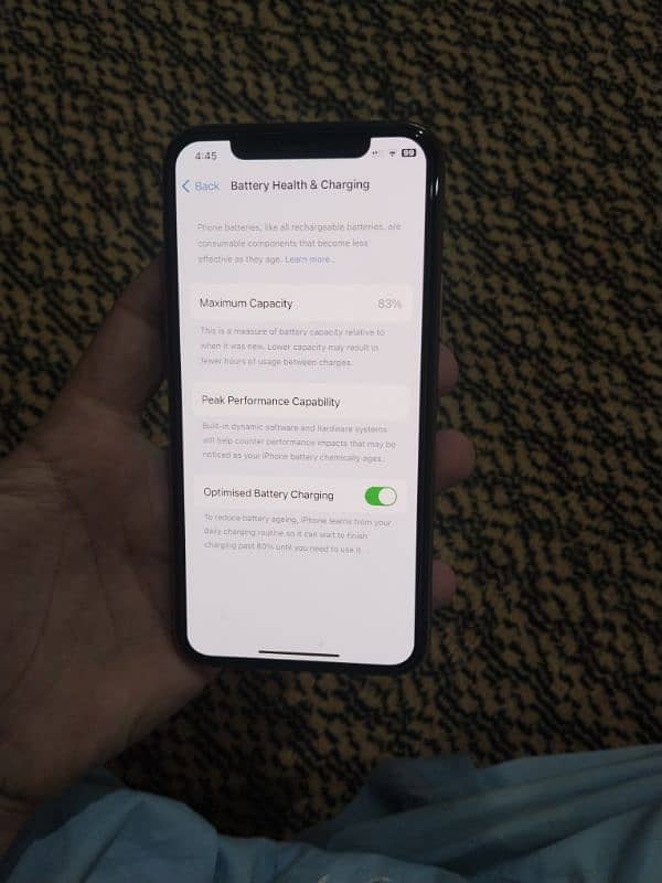 I phone 11 pro 256 health 83 and pta Aprovd 9