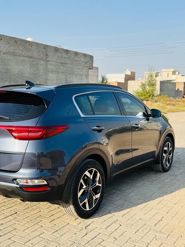 KIA Sportage AWD 2021 4