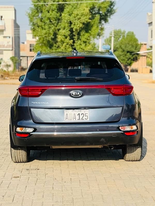 KIA Sportage AWD 2021 5