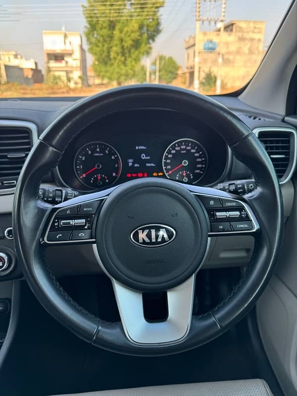 KIA Sportage AWD 2021 8