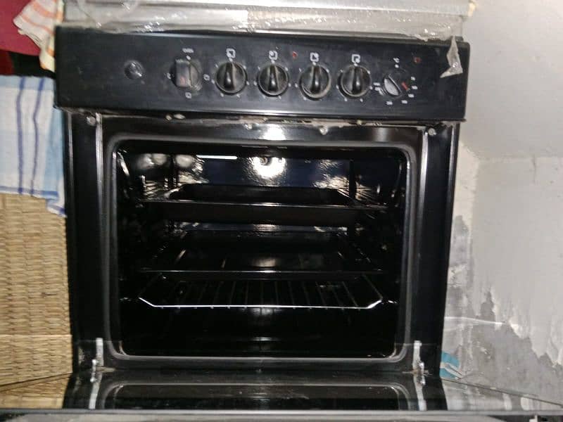 cooking range for sale in very good condition 1