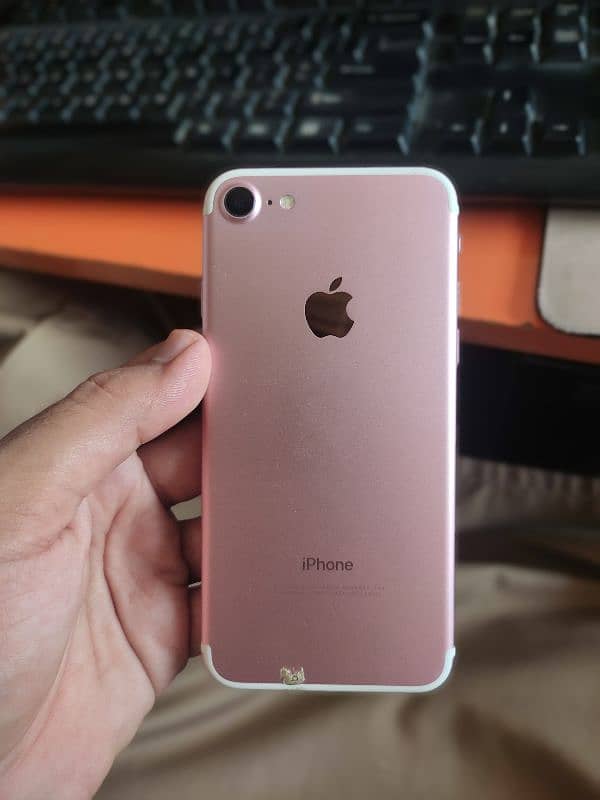 i phone 7 non PTA fresh condition 10/10 3