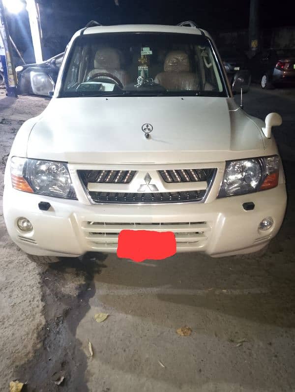 Mitsubishi Pajero 2005 0