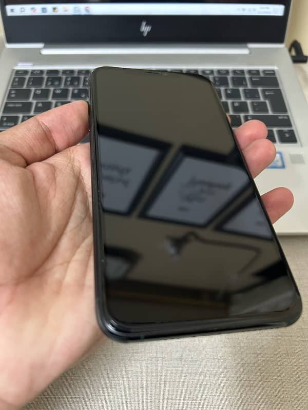 iPhone 11 Pro Max 256GB PTA Approved 3