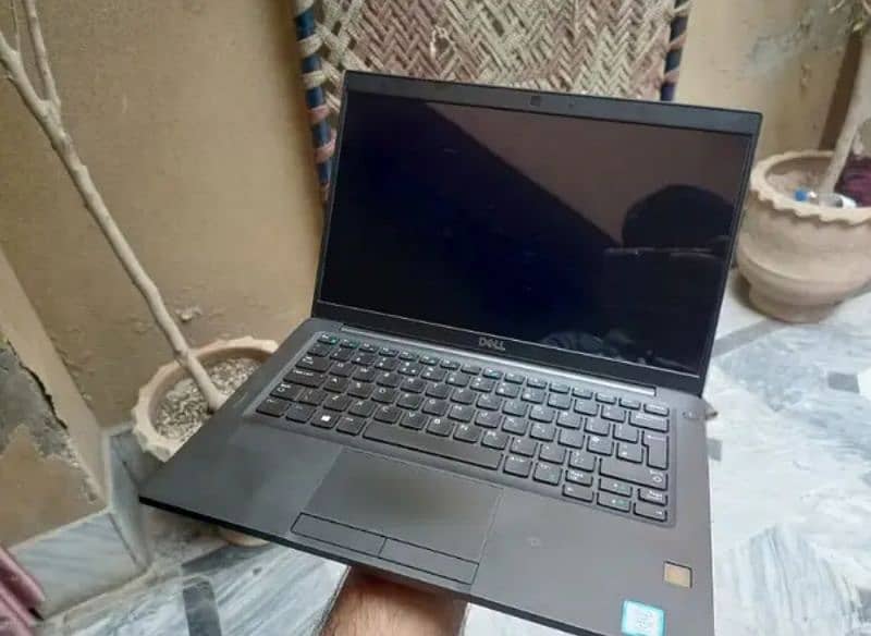 Dell core i7 8th Gen Touch Screen okara City 1