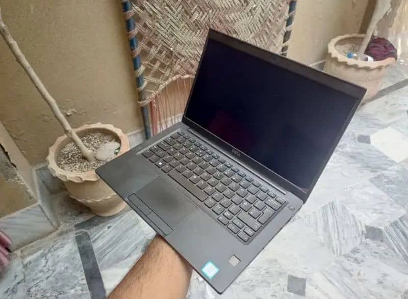 Dell core i7 8th Gen Touch Screen okara City 3