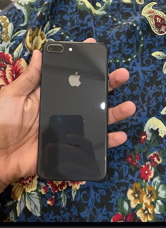 iphone 8plus 64 gb pta approved 1