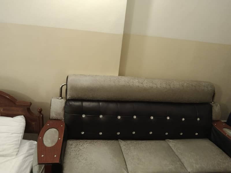 Furnished Flat for male Furnished portion for student Vip room for female Furnished room for boys Portion near scan college Portion & flat near supervisor college 2